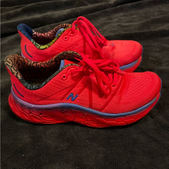 New Balance Fresh Foam X More V4 size 8 - Picture 2 of 6